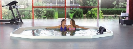 Переливной спа-бассейн JNJ Spas Verona